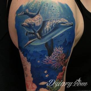 Tatuaże delfin