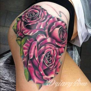 Tatuaże dla kobiet - damskie tatuaże. Delikatne i subtelne, ale też zadziorne, podkreślające charakter. Kobiece tatuaże ze smakiem i o niebanalnej formie graficznej pozwalające na ekspozycję w dowolnym miejscu ciała. 