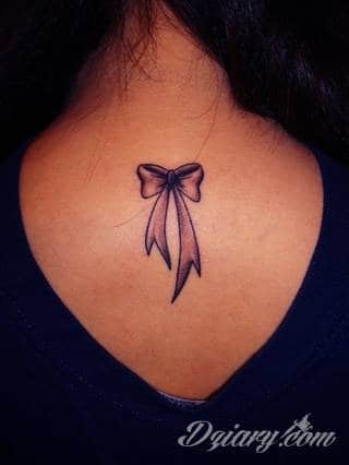 Tatuaże dla kobiet - damskie tatuaże. Delikatne i subtelne, ale też zadziorne, podkreślające charakter. Kobiece tatuaże ze smakiem i o niebanalnej formie graficznej pozwalające na ekspozycję w dowolnym miejscu ciała. 