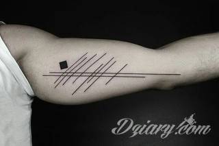 Tatuaże dla mężczyzn powinny być męskie, mocne, odważne. Pobudzają wyobraźnię, przekraczają granice. Symbolizują harmonię, ale i podkreślają gotowość na wszystko - tatuaż dla chłopaka czy mężczyzny to przede wszystkim pomysł. 