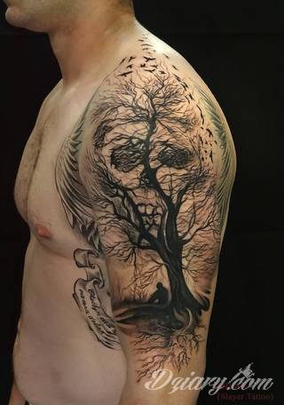 Tatuaże dla mężczyzn powinny być męskie, mocne, odważne. Pobudzają wyobraźnię, przekraczają granice. Symbolizują harmonię, ale i podkreślają gotowość na wszystko - tatuaż dla chłopaka czy mężczyzny to przede wszystkim pomysł. 