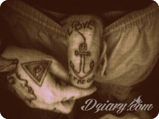 Tatuaże dla mężczyzn powinny być męskie, mocne, odważne. Pobudzają wyobraźnię, przekraczają granice. Symbolizują harmonię, ale i podkreślają gotowość na wszystko - tatuaż dla chłopaka czy mężczyzny to przede wszystkim pomysł. 