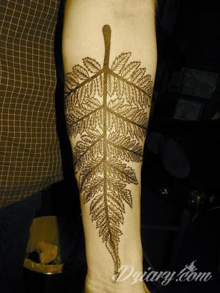 Tatuaże dla mężczyzn powinny być męskie, mocne, odważne. Pobudzają wyobraźnię, przekraczają granice. Symbolizują harmonię, ale i podkreślają gotowość na wszystko - tatuaż dla chłopaka czy mężczyzny to przede wszystkim pomysł. 