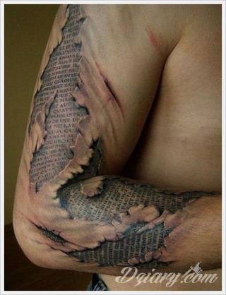 Tatuaże dla mężczyzn powinny być męskie, mocne, odważne. Pobudzają wyobraźnię, przekraczają granice. Symbolizują harmonię, ale i podkreślają gotowość na wszystko - tatuaż dla chłopaka czy mężczyzny to przede wszystkim pomysł. 