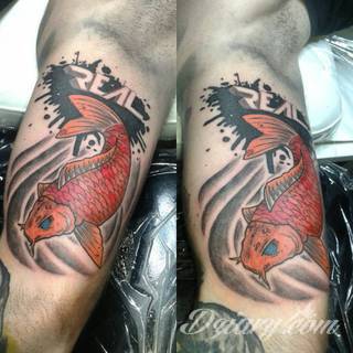 Tatuaże dla mężczyzn powinny być męskie, mocne, odważne. Pobudzają wyobraźnię, przekraczają granice. Symbolizują harmonię, ale i podkreślają gotowość na wszystko - tatuaż dla chłopaka czy mężczyzny to przede wszystkim pomysł. 