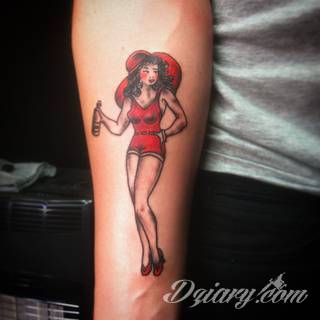 Tatuaże dla mężczyzn powinny być męskie, mocne, odważne. Pobudzają wyobraźnię, przekraczają granice. Symbolizują harmonię, ale i podkreślają gotowość na wszystko - tatuaż dla chłopaka czy mężczyzny to przede wszystkim pomysł. 