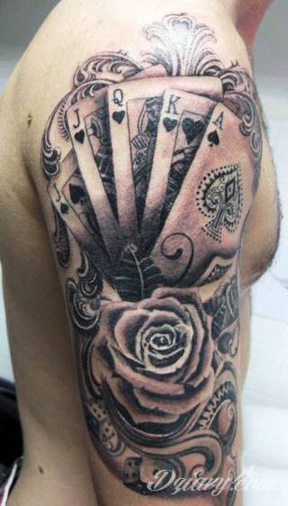 Tatuaże dla mężczyzn powinny być męskie, mocne, odważne. Pobudzają wyobraźnię, przekraczają granice. Symbolizują harmonię, ale i podkreślają gotowość na wszystko - tatuaż dla chłopaka czy mężczyzny to przede wszystkim pomysł. 