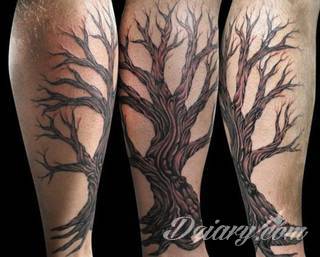 Tatuaże, w których głównym motywem są drzewa to symbol wytrwałości, pięcia się do góry, twardości. Nie muszą ograniczać się do konaru. Drzewo bywa na tatuażu czymś zdecydowanie bardziej znaczącym.