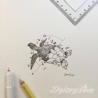 Tatuaże geometryczne niepokojąco kuszące wzrok. Łączą prostą formę opartą na kilku kształtach jak i duże formaty o spójnej kompozycji graficznej stworzonej z niewielkich symboli.  