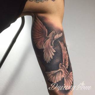 Tatuaże gołębie