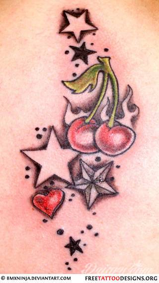 Dwa niewielkie owoce, rozbudowane drzewo zajmujące plecy a może płacząca kolorami wiśnia na łopatce? Każdy z motywów graficznych kwiatu wiśni ma swoją własną specyfikę, którą dopasować można do odbiorcy. 