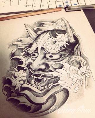 Dwa niewielkie owoce, rozbudowane drzewo zajmujące plecy a może płacząca kolorami wiśnia na łopatce? Każdy z motywów graficznych kwiatu wiśni ma swoją własną specyfikę, którą dopasować można do odbiorcy. 