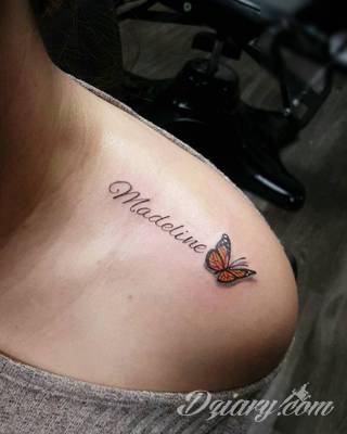 Skromne w formie tatuaże minimalistyczne ograniczające się do niewielkich kształtów i oparte na jednym kolorze. Doskonałe dla osób pragnących w niewielki sposób symbolizować konkretny przekaz. 