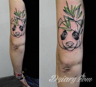 Skromne w formie tatuaże minimalistyczne ograniczające się do niewielkich kształtów i oparte na jednym kolorze. Doskonałe dla osób pragnących w niewielki sposób symbolizować konkretny przekaz. 