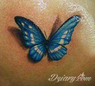 Lekkość, zwiewność, skromność - z tym kojarzą się tatuaże w kształcie motyli. Popularny kobiecy wzór, dzięki prostocie i niewielkim rozmiarom, bywa używany również w miejscach intymnych. 