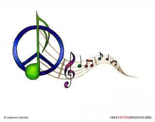 Tatuaże dla miłośników dźwięków w każdej postaci. Klucze wiolinowe, nuty w fantazyjnych kształtach, ale również słynne cytaty z najpopularniejszych utworów. Ciekawym wariantem są motywy słuchawek podkreślających związek z muzyką. 