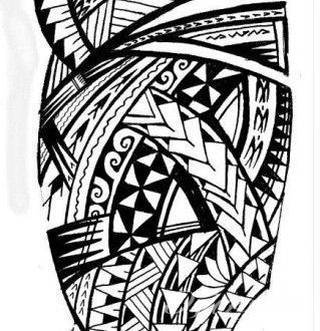 Łokieć to idealne miejsce na niebanalny tatuaż, który dopasowany formą jest do specyfiki tej części ciała. Pajęczyny, równomiernie ułożone okręgi, a czasami niewielka twarz - różnorodność formatów jest imponująca. 