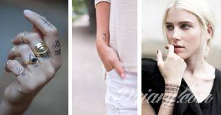 Wzory tatuaży na nadgarstki mogą być zarówno skromne i symboliczne jak i rozbudowane zarówno pod względem formy jak i kolorystyki. Cytaty, niewielkie krzyże, ale też spore koniczyny - wybór jest ogromny. 
