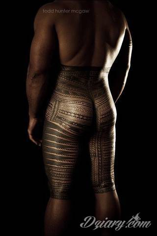 Unikatowe tatuaże będące odzwierciedleniem pasji, symboliki, zamiłowania. Na co dzień skryte, odkrywane po zsunięciu odzienia. Tatuaże na plecach to przede wszystkim intymność i dostępność tylko dla bliskich. 