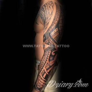 Tatuaże na przedramieniu czy na ramieniu i barku to swobodne wariacje: motywy geograficzne, twarze, wzory lub teksty - grafiki na ramionach dają wyjątkowy wybór motywów i rozwiązań. 