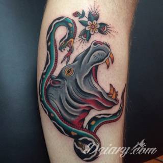 Tatuaże na przedramieniu czy na ramieniu i barku to swobodne wariacje: motywy geograficzne, twarze, wzory lub teksty - grafiki na ramionach dają wyjątkowy wybór motywów i rozwiązań. 