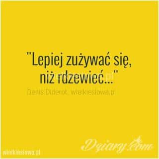 Cytaty oraz własne słowa przypominające o tym co ważne; tatuaże w formie napisów dają ogromne możliwości zastosowania - od łopatek po litery na wnętrzu ramienia. Modele o szczególnej uniwersalności dzięki różnym czcionkom. 