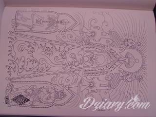 Oryginalne tatuaże orientalne zwracają uwagę drobiazgowością wykonania. Szerokie możliwości zastosowania pozwalają na ich wyeksponowanie w dowolnym miejscu ciała. Orientalny klimat powstaje w ten sposób zarówno na kostkach jak i np. pod biustem. 