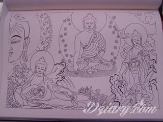 Oryginalne tatuaże orientalne zwracają uwagę drobiazgowością wykonania. Szerokie możliwości zastosowania pozwalają na ich wyeksponowanie w dowolnym miejscu ciała. Orientalny klimat powstaje w ten sposób zarówno na kostkach jak i np. pod biustem. 