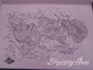 Oryginalne tatuaże orientalne zwracają uwagę drobiazgowością wykonania. Szerokie możliwości zastosowania pozwalają na ich wyeksponowanie w dowolnym miejscu ciała. Orientalny klimat powstaje w ten sposób zarówno na kostkach jak i np. pod biustem. 