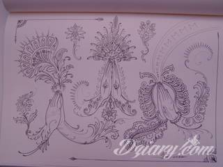 Oryginalne tatuaże orientalne zwracają uwagę drobiazgowością wykonania. Szerokie możliwości zastosowania pozwalają na ich wyeksponowanie w dowolnym miejscu ciała. Orientalny klimat powstaje w ten sposób zarówno na kostkach jak i np. pod biustem. 