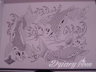 Oryginalne tatuaże orientalne zwracają uwagę drobiazgowością wykonania. Szerokie możliwości zastosowania pozwalają na ich wyeksponowanie w dowolnym miejscu ciała. Orientalny klimat powstaje w ten sposób zarówno na kostkach jak i np. pod biustem. 