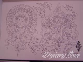 Oryginalne tatuaże orientalne zwracają uwagę drobiazgowością wykonania. Szerokie możliwości zastosowania pozwalają na ich wyeksponowanie w dowolnym miejscu ciała. Orientalny klimat powstaje w ten sposób zarówno na kostkach jak i np. pod biustem. 