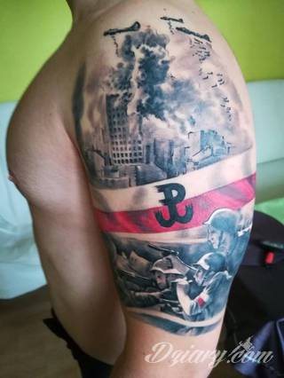 Modne tatuaże patriotyczne nawiązujące do chlubnej historii, wydarzeń z przeszłości czy podkreślające siłę i potencjał Polski. Nowoczesna forma podkreślenia swojego niesłabnącego patriotyzmu - coraz lepiej dostosowana formatami do obu płci. 