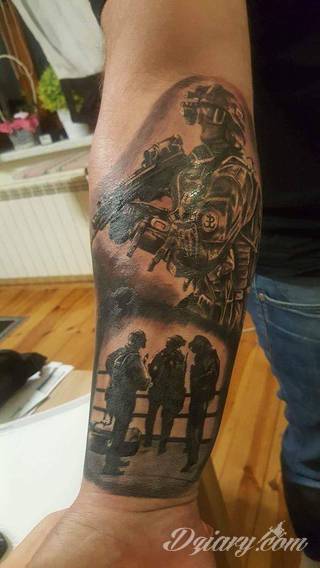 Modne tatuaże patriotyczne nawiązujące do chlubnej historii, wydarzeń z przeszłości czy podkreślające siłę i potencjał Polski. Nowoczesna forma podkreślenia swojego niesłabnącego patriotyzmu - coraz lepiej dostosowana formatami do obu płci. 