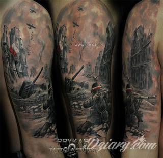 Modne tatuaże patriotyczne nawiązujące do chlubnej historii, wydarzeń z przeszłości czy podkreślające siłę i potencjał Polski. Nowoczesna forma podkreślenia swojego niesłabnącego patriotyzmu - coraz lepiej dostosowana formatami do obu płci. 