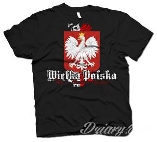 Modne tatuaże patriotyczne nawiązujące do chlubnej historii, wydarzeń z przeszłości czy podkreślające siłę i potencjał Polski. Nowoczesna forma podkreślenia swojego niesłabnącego patriotyzmu - coraz lepiej dostosowana formatami do obu płci. 