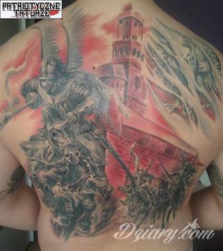 Modne tatuaże patriotyczne nawiązujące do chlubnej historii, wydarzeń z przeszłości czy podkreślające siłę i potencjał Polski. Nowoczesna forma podkreślenia swojego niesłabnącego patriotyzmu - coraz lepiej dostosowana formatami do obu płci. 