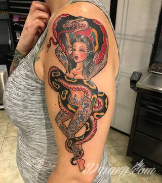 Tatuaże pinup