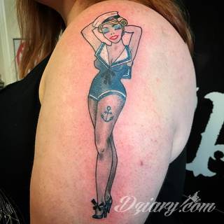 Tatuaże pinup