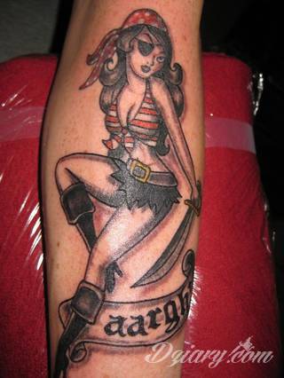 Tatuaże pinup