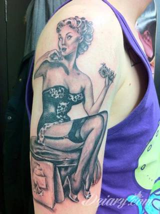 Tatuaże pinup