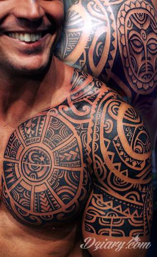 Fantazja, jaką dają wzory polinezyjskie jest ograniczona wyłącznie wyobraźnią. Tatuaże etniczne Maori to plemienne grafiki sięgające do wyjątkowych tradycji graficznych z rejonu wysp pacyficznych - jakże egzotyczne w dzisiejszych realiach. 