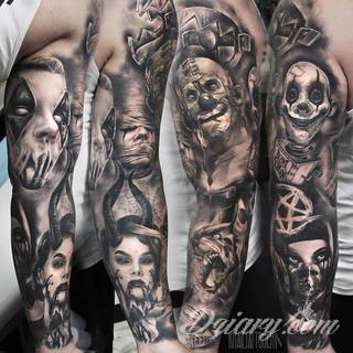 Niesamowite w swojej formie tatuaże-rękawy zajmują cała powierzchnię ramiona i przedramiona. Tworzą jednolitą zdobiącą ciało całość. Taki graficzny rękaw na skórze to tatuaż szczególnie ciekawy w przypadku aktywnych, silnych mężczyzn. 