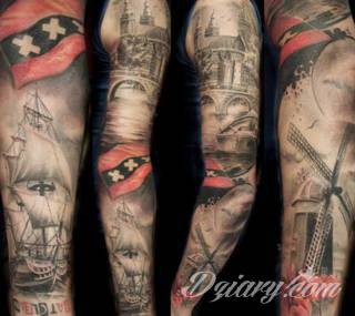 Niesamowite w swojej formie tatuaże-rękawy zajmują cała powierzchnię ramiona i przedramiona. Tworzą jednolitą zdobiącą ciało całość. Taki graficzny rękaw na skórze to tatuaż szczególnie ciekawy w przypadku aktywnych, silnych mężczyzn. 