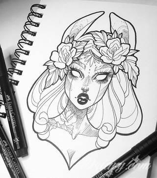 Niesamowite w swojej formie tatuaże-rękawy zajmują cała powierzchnię ramiona i przedramiona. Tworzą jednolitą zdobiącą ciało całość. Taki graficzny rękaw na skórze to tatuaż szczególnie ciekawy w przypadku aktywnych, silnych mężczyzn. 