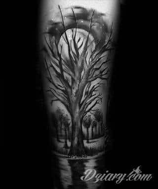 Niesamowite w swojej formie tatuaże-rękawy zajmują cała powierzchnię ramiona i przedramiona. Tworzą jednolitą zdobiącą ciało całość. Taki graficzny rękaw na skórze to tatuaż szczególnie ciekawy w przypadku aktywnych, silnych mężczyzn. 