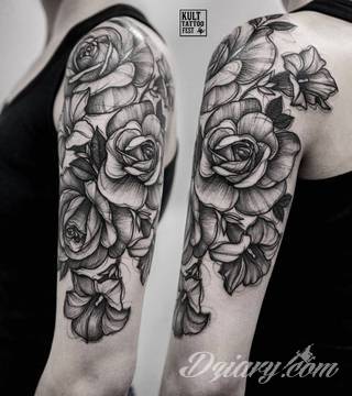 Niesamowite w swojej formie tatuaże-rękawy zajmują cała powierzchnię ramiona i przedramiona. Tworzą jednolitą zdobiącą ciało całość. Taki graficzny rękaw na skórze to tatuaż szczególnie ciekawy w przypadku aktywnych, silnych mężczyzn. 