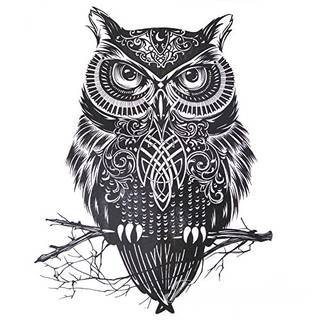 Niesamowite w swojej formie tatuaże-rękawy zajmują cała powierzchnię ramiona i przedramiona. Tworzą jednolitą zdobiącą ciało całość. Taki graficzny rękaw na skórze to tatuaż szczególnie ciekawy w przypadku aktywnych, silnych mężczyzn. 