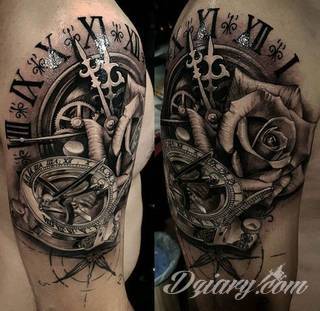 Niesamowite w swojej formie tatuaże-rękawy zajmują cała powierzchnię ramiona i przedramiona. Tworzą jednolitą zdobiącą ciało całość. Taki graficzny rękaw na skórze to tatuaż szczególnie ciekawy w przypadku aktywnych, silnych mężczyzn. 