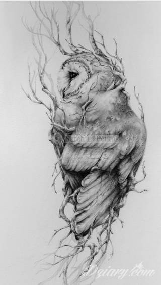 Niesamowite w swojej formie tatuaże-rękawy zajmują cała powierzchnię ramiona i przedramiona. Tworzą jednolitą zdobiącą ciało całość. Taki graficzny rękaw na skórze to tatuaż szczególnie ciekawy w przypadku aktywnych, silnych mężczyzn. 